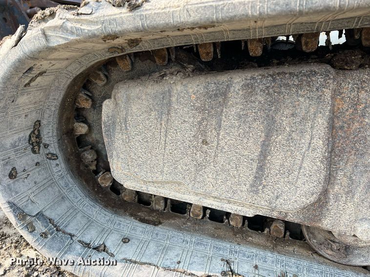 image for item LI9781 2008 Bobcat T250  tracked skid steer loader