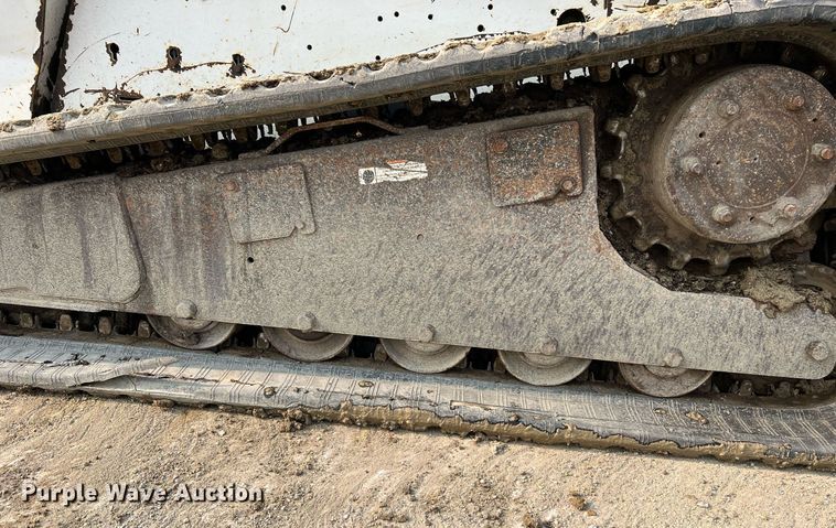 image for item LI9781 2008 Bobcat T250  tracked skid steer loader