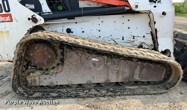 image for item LI9781 2008 Bobcat T250  tracked skid steer loader