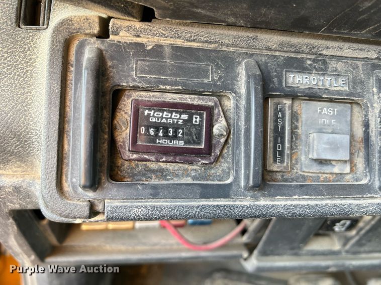 image for item LI9782 2002 Chevrolet C8500  dump truck