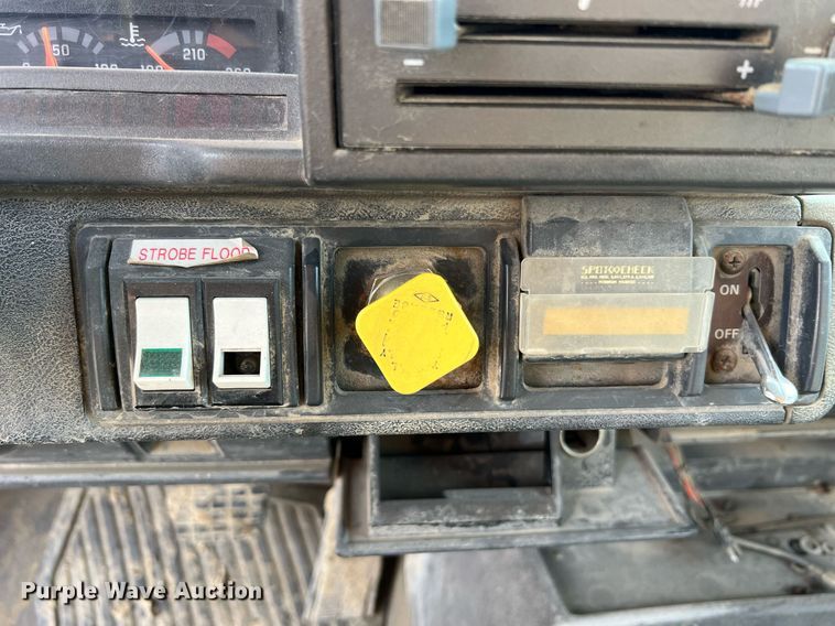 image for item LI9782 2002 Chevrolet C8500  dump truck