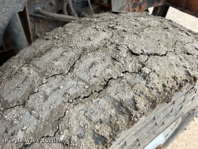 image for item LI9782 2002 Chevrolet C8500  dump truck