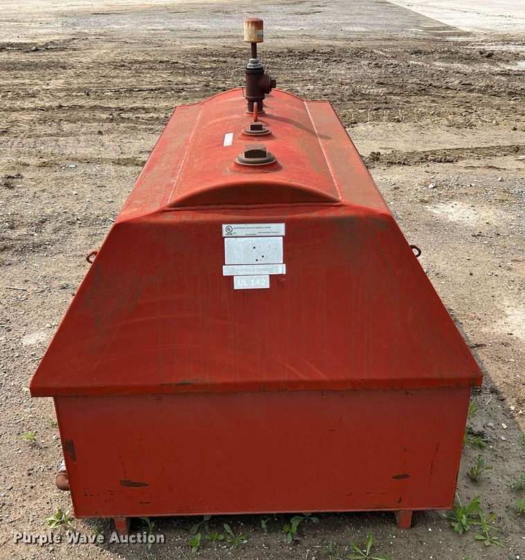 image for item LI9784 UL  oil tank