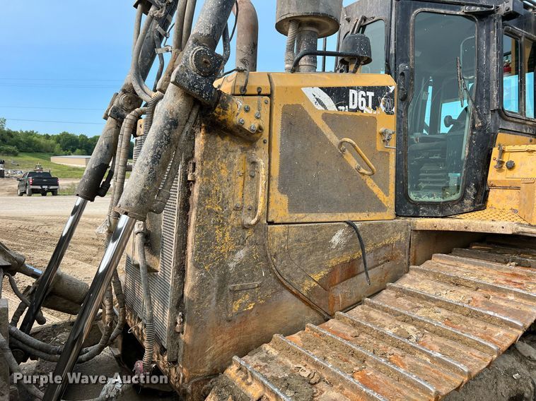 image for item LI9785 2018 Caterpillar D6T XW  dozer