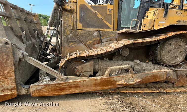 image for item LI9785 2018 Caterpillar D6T XW  dozer