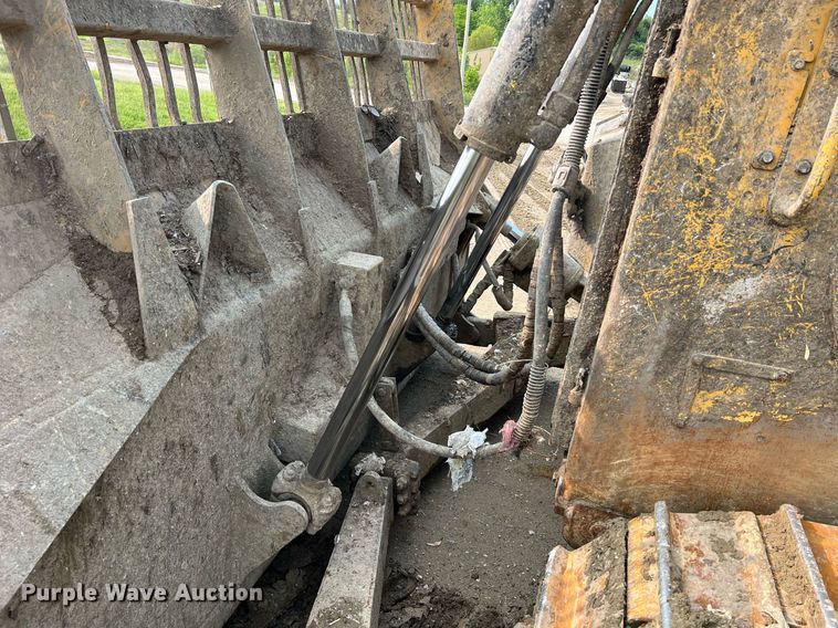 image for item LI9785 2018 Caterpillar D6T XW  dozer