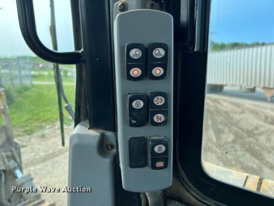 image for item LI9785 2018 Caterpillar D6T XW  dozer