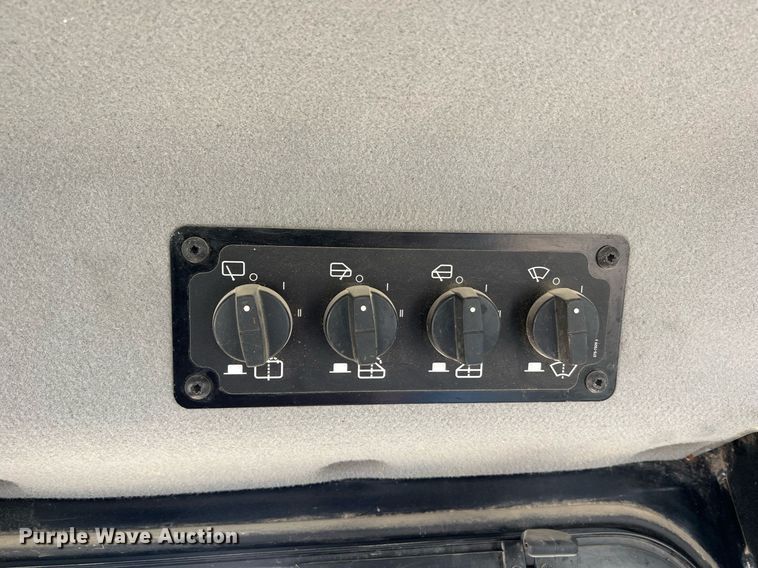 image for item LI9785 2018 Caterpillar D6T XW  dozer