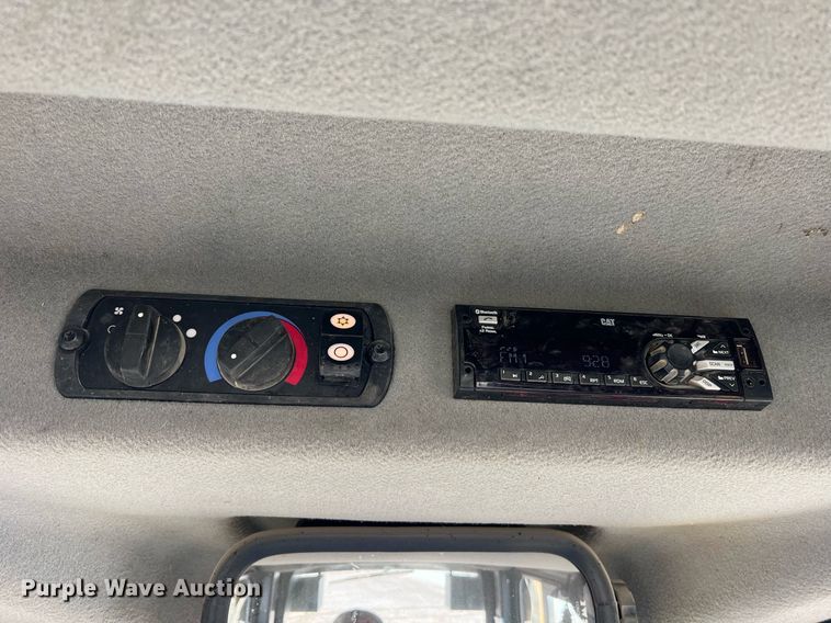 image for item LI9785 2018 Caterpillar D6T XW  dozer