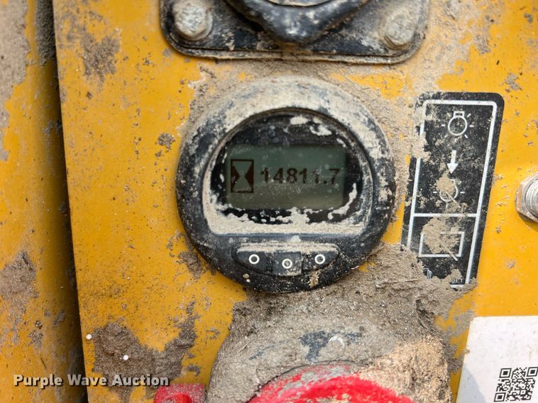 image for item LI9785 2018 Caterpillar D6T XW  dozer