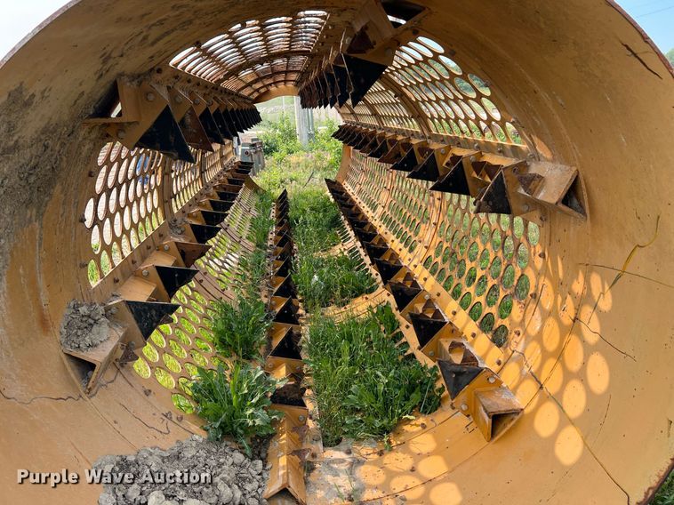 image for item LI9788 Wildcat  trommel screen drum