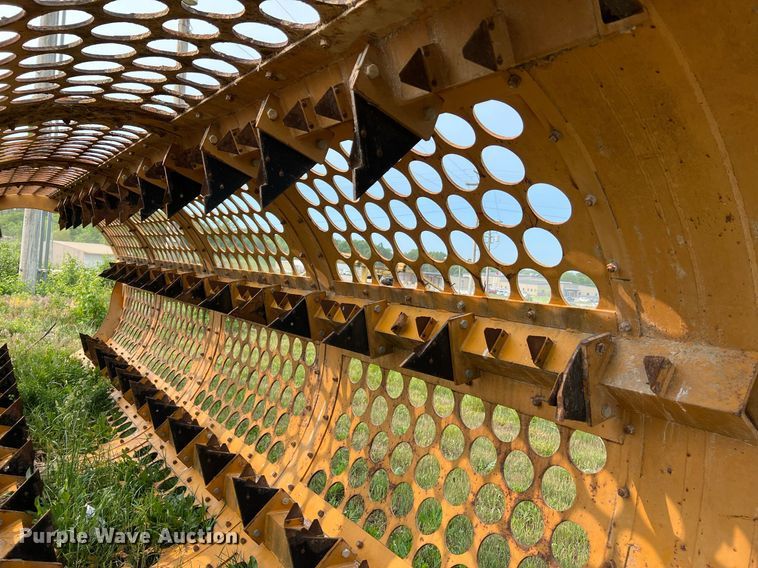 image for item LI9788 Wildcat  trommel screen drum