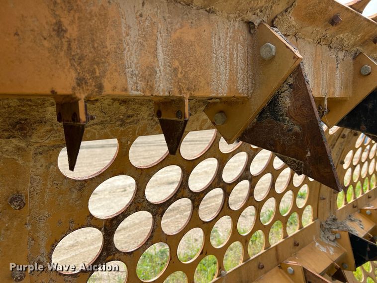 image for item LI9788 Wildcat  trommel screen drum