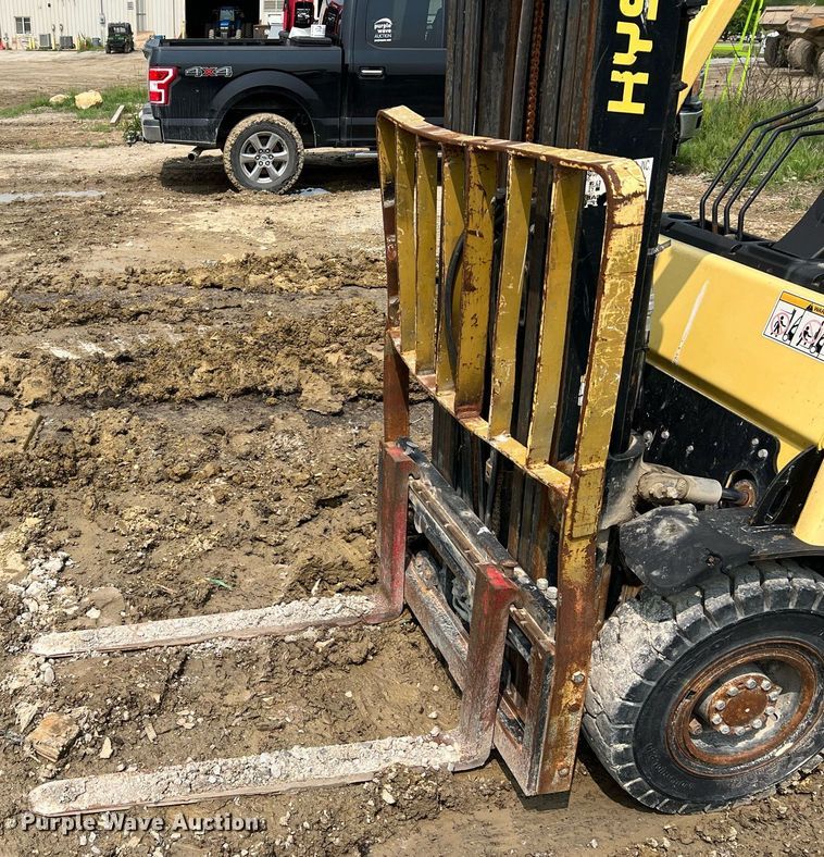 image for item LI9790 Hyster H50FT  forklift