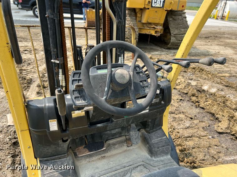 image for item LI9790 Hyster H50FT  forklift