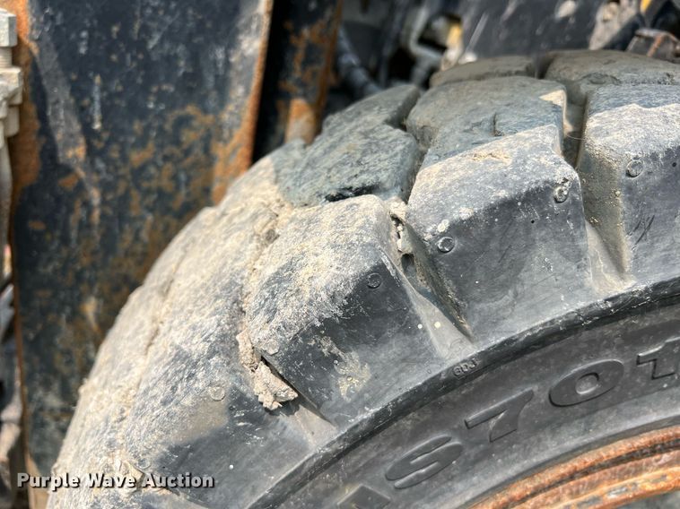 image for item LI9790 Hyster H50FT  forklift