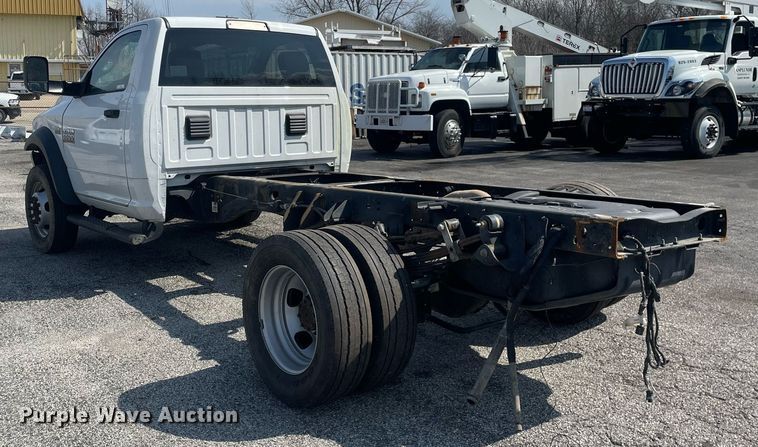 image for item LJ9601 2018 Dodge Ram 5500HD  truck cab and chassis