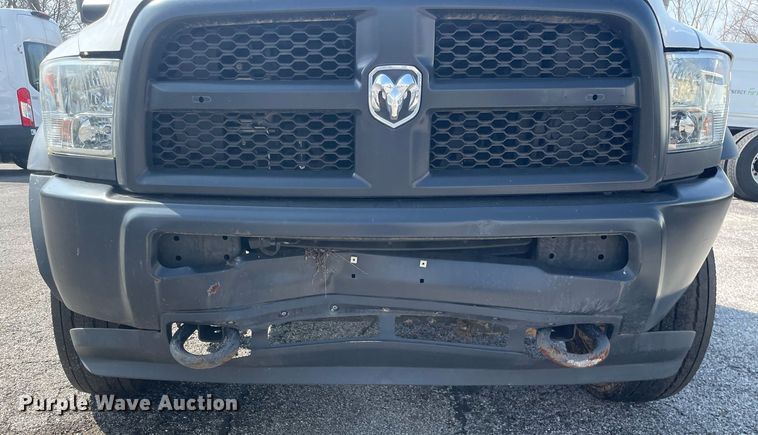 image for item LJ9601 2018 Dodge Ram 5500HD  truck cab and chassis