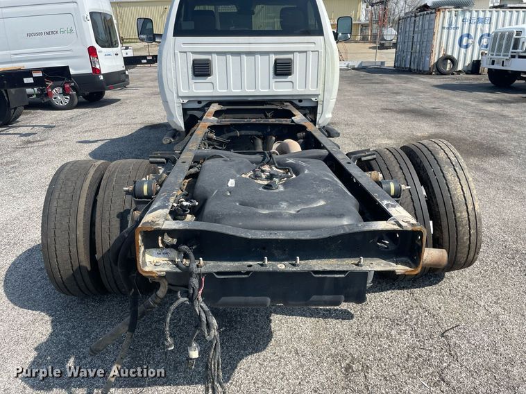 image for item LJ9601 2018 Dodge Ram 5500HD  truck cab and chassis