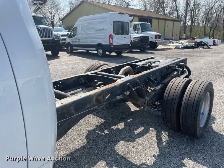 image for item LJ9601 2018 Dodge Ram 5500HD  truck cab and chassis