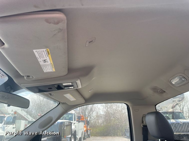 image for item LJ9601 2018 Dodge Ram 5500HD  truck cab and chassis