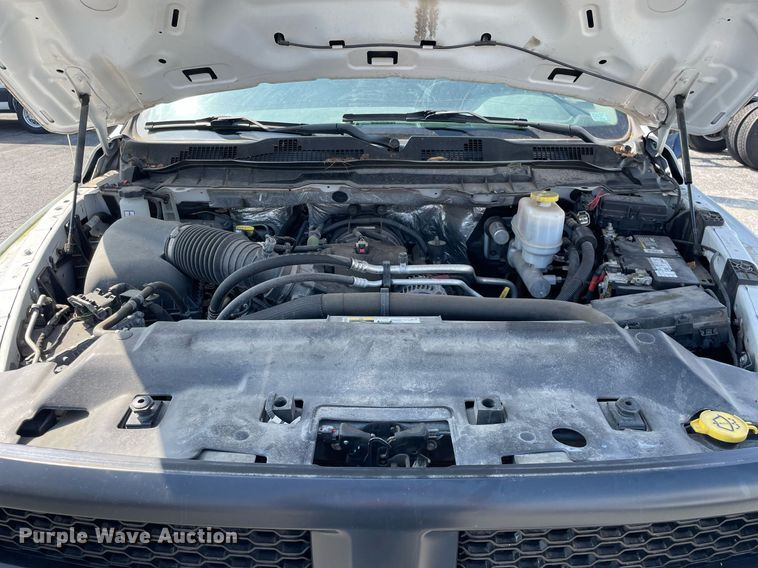 image for item LJ9601 2018 Dodge Ram 5500HD  truck cab and chassis