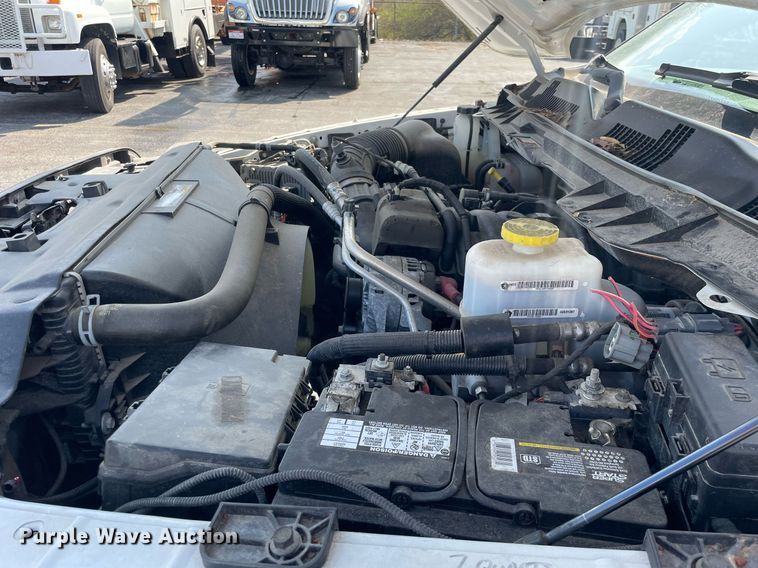 image for item LJ9601 2018 Dodge Ram 5500HD  truck cab and chassis