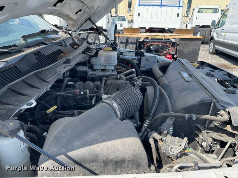 image for item LJ9601 2018 Dodge Ram 5500HD  truck cab and chassis