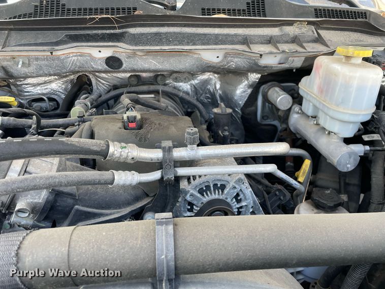 image for item LJ9601 2018 Dodge Ram 5500HD  truck cab and chassis