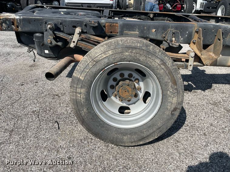 image for item LJ9601 2018 Dodge Ram 5500HD  truck cab and chassis