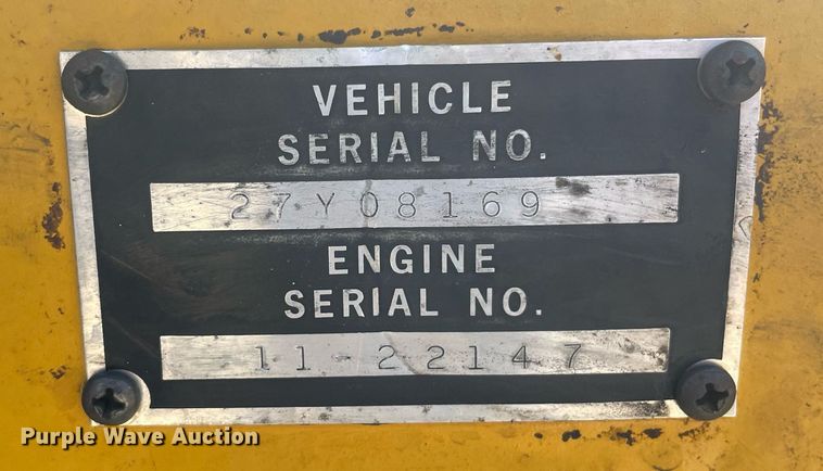 image for item LJ9724 1973 Allis Chalmers 100C  rigid frame motor grader