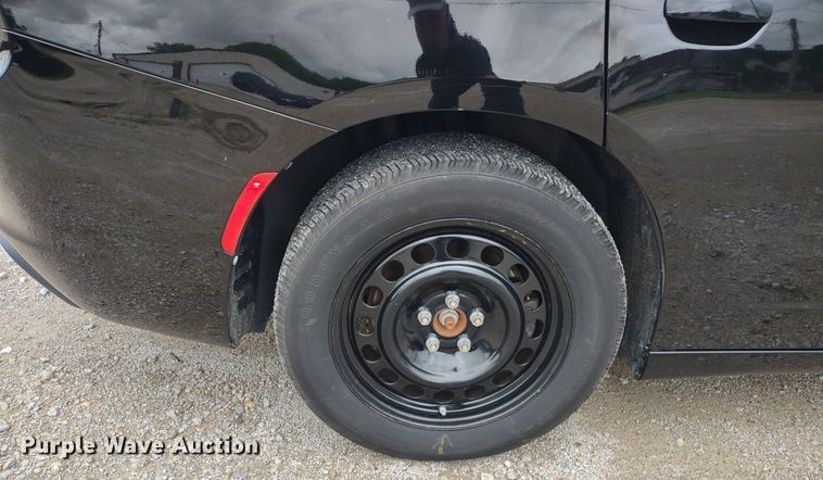 image for item LL9150 2017 Dodge Charger Police