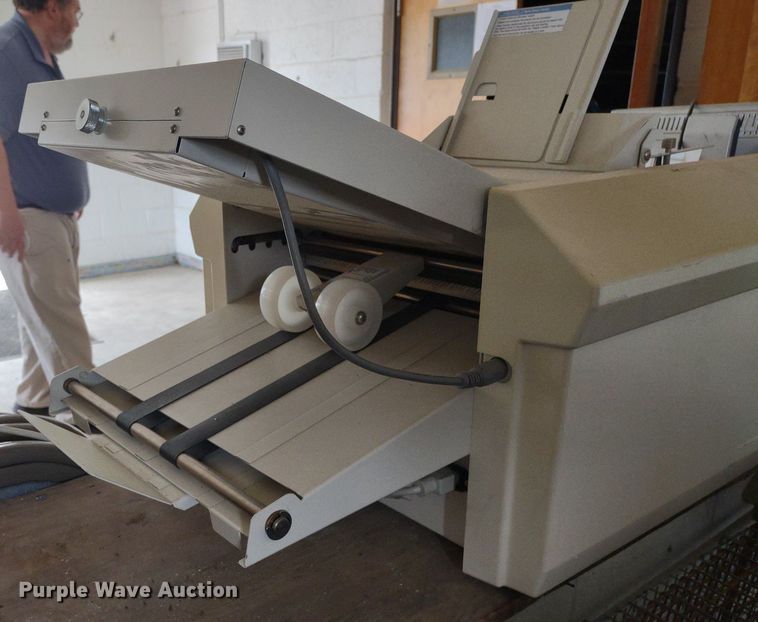 image for item LL9155 Formax FD380  document folder