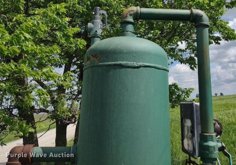 image for item LL9181 Oilfield equipment