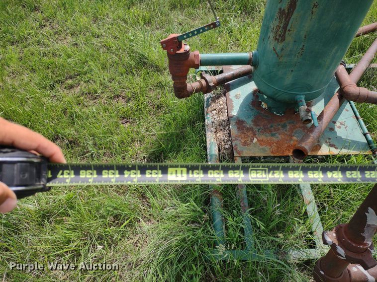 image for item LL9183 Oilfield equipment