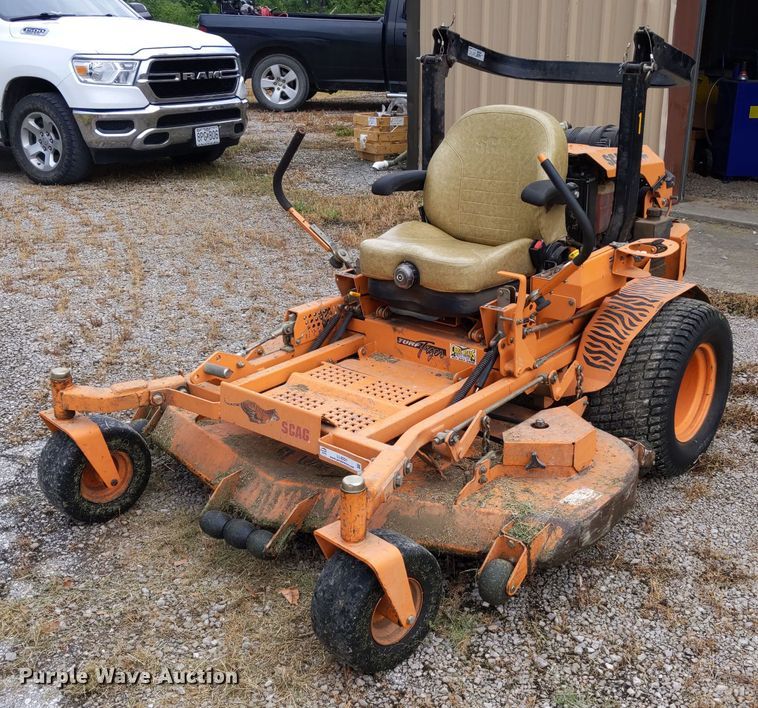 image for item LL9221 Scag Turf Tiger  ZTR lawn mower