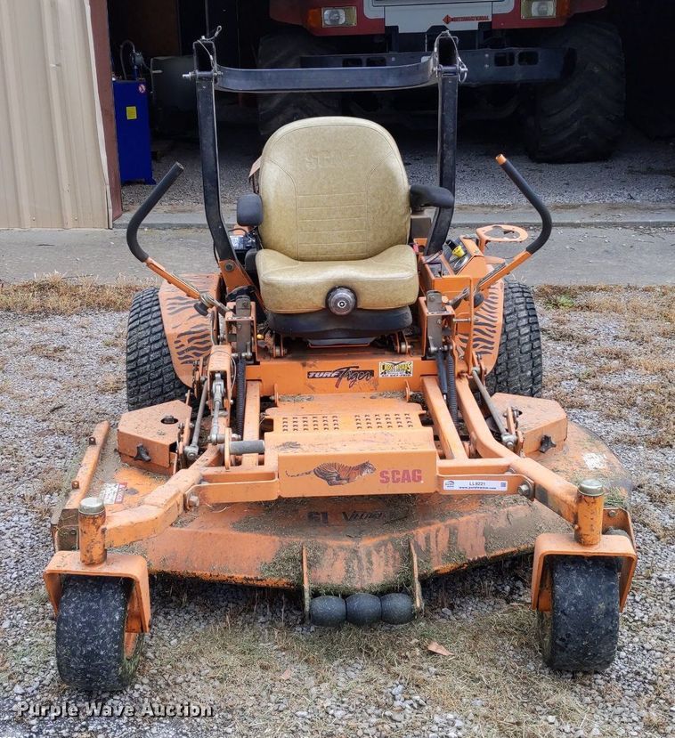image for item LL9221 Scag Turf Tiger  ZTR lawn mower
