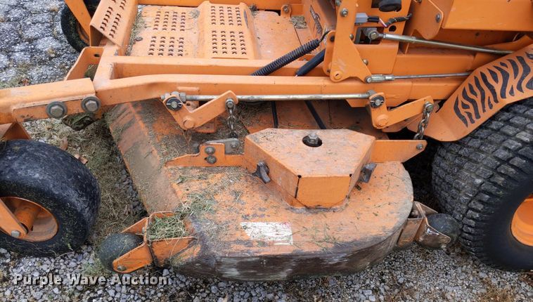 image for item LL9221 Scag Turf Tiger  ZTR lawn mower