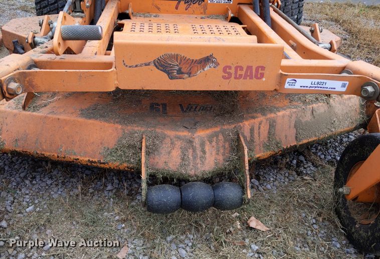image for item LL9221 Scag Turf Tiger  ZTR lawn mower
