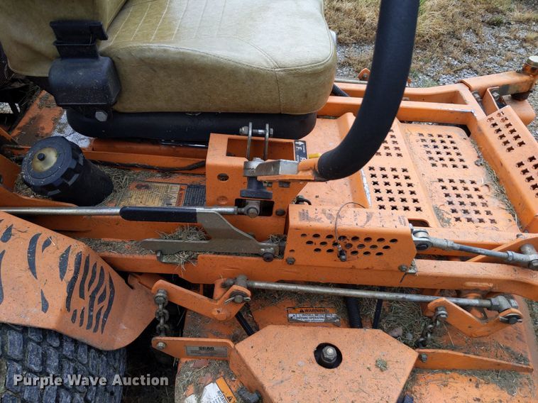 image for item LL9221 Scag Turf Tiger  ZTR lawn mower