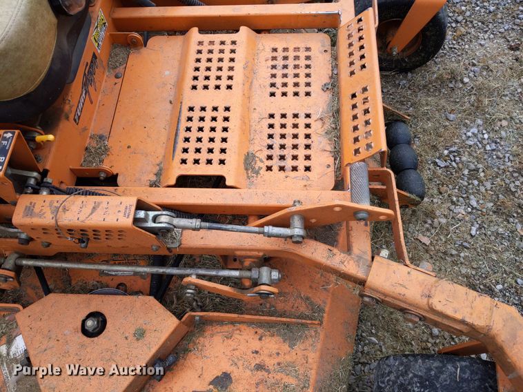 image for item LL9221 Scag Turf Tiger  ZTR lawn mower