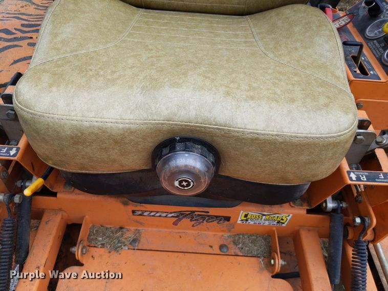 image for item LL9221 Scag Turf Tiger  ZTR lawn mower
