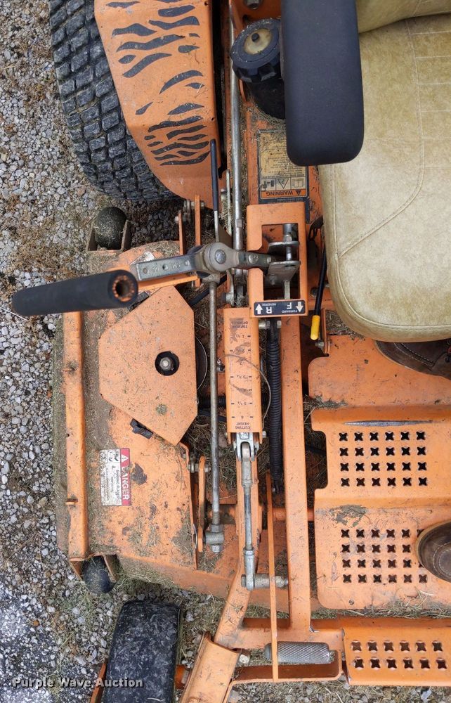 image for item LL9221 Scag Turf Tiger  ZTR lawn mower