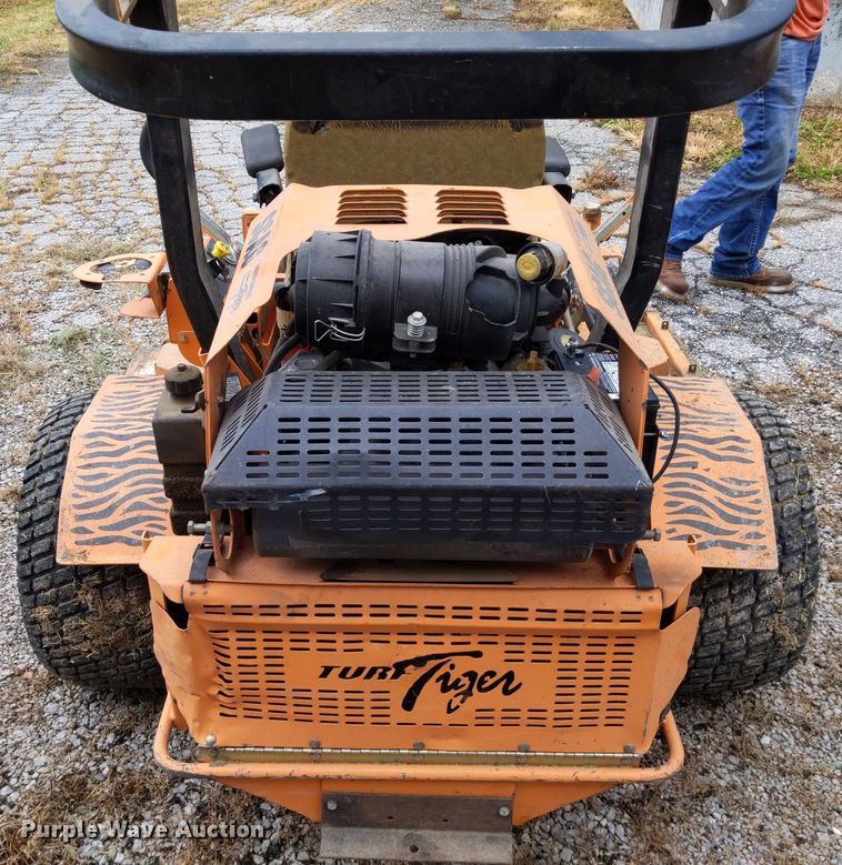 image for item LL9221 Scag Turf Tiger  ZTR lawn mower