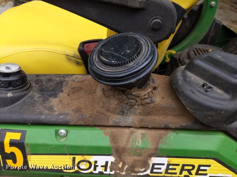 image for item LL9222 2017 John Deere Z955M EFI  ZTR lawn mower