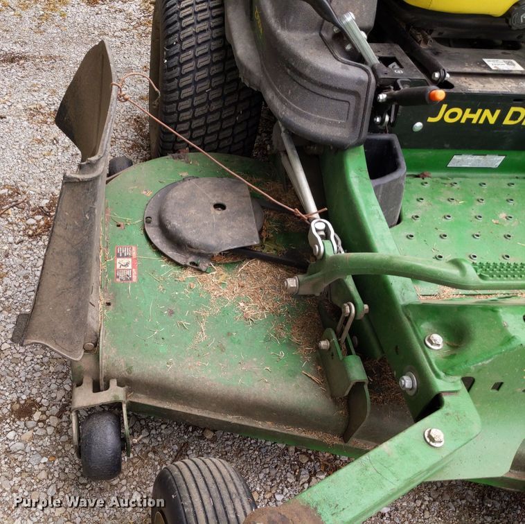 image for item LL9222 2017 John Deere Z955M EFI  ZTR lawn mower