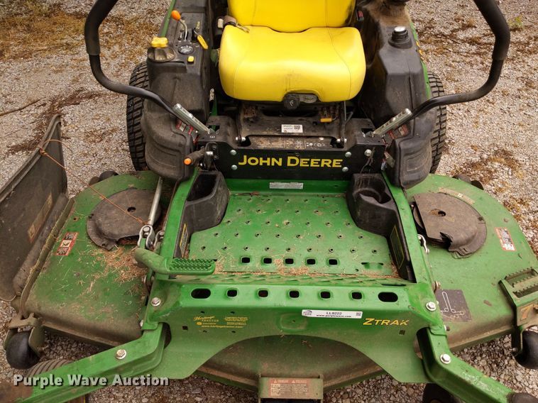 image for item LL9222 2017 John Deere Z955M EFI  ZTR lawn mower
