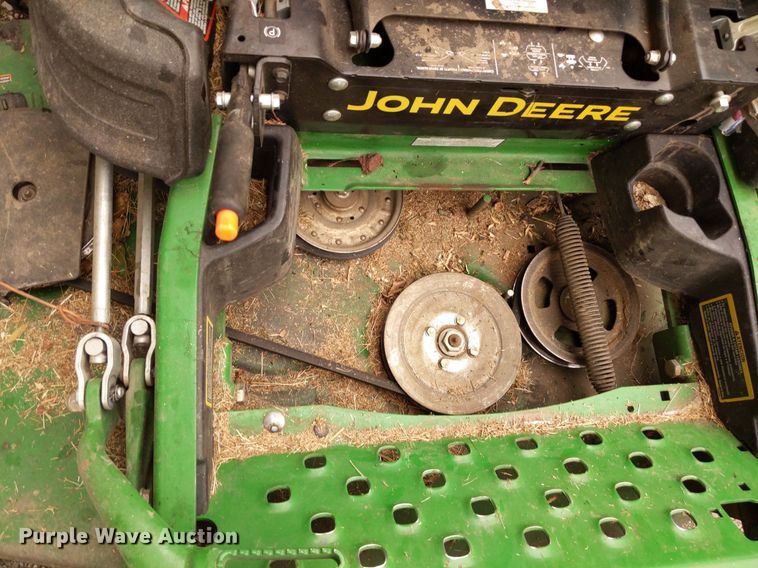 image for item LL9222 2017 John Deere Z955M EFI  ZTR lawn mower