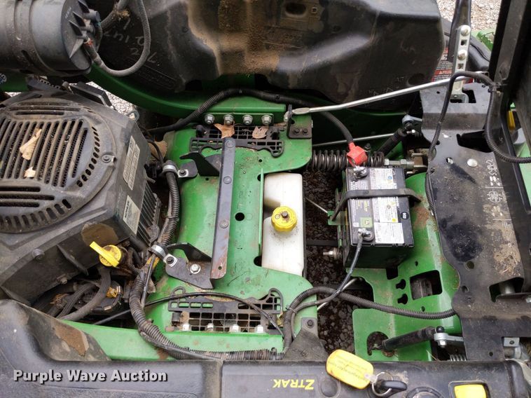 image for item LL9222 2017 John Deere Z955M EFI  ZTR lawn mower