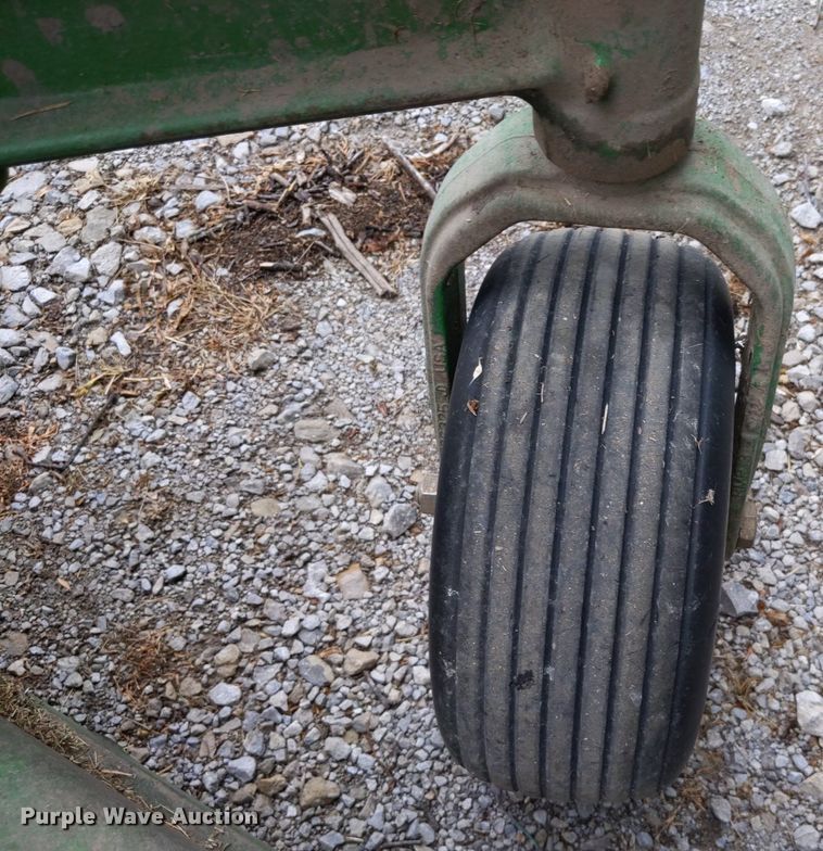 image for item LL9222 2017 John Deere Z955M EFI  ZTR lawn mower